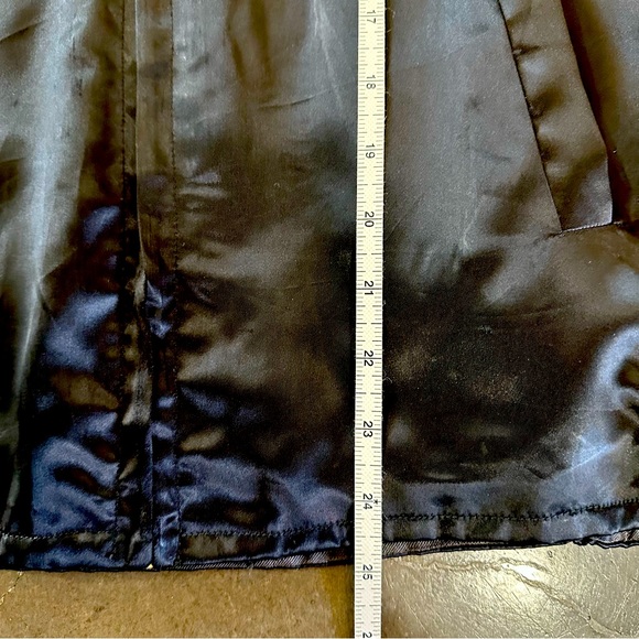 Vintage Satin Souvenir Dragon Jacket - Hawaii - Japan - Hong Kong - Philippines - Picture 10 of 13